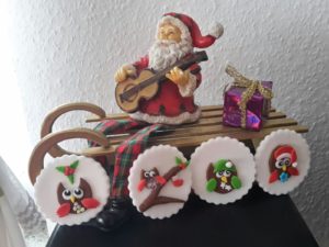 Weihnachts-Eulen
